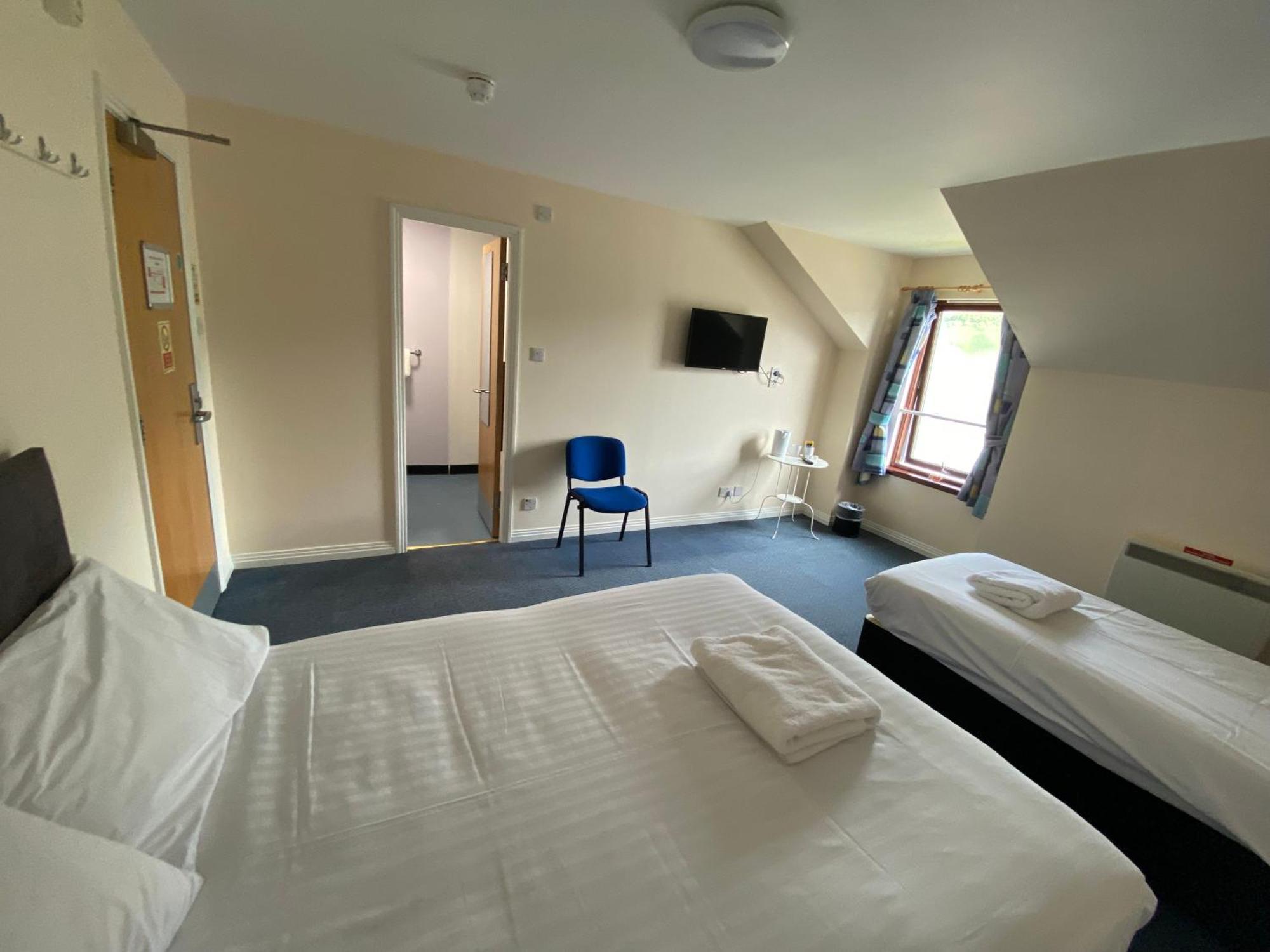 Waterfront Lodge - Accommodation Only Fort William Phòng bức ảnh